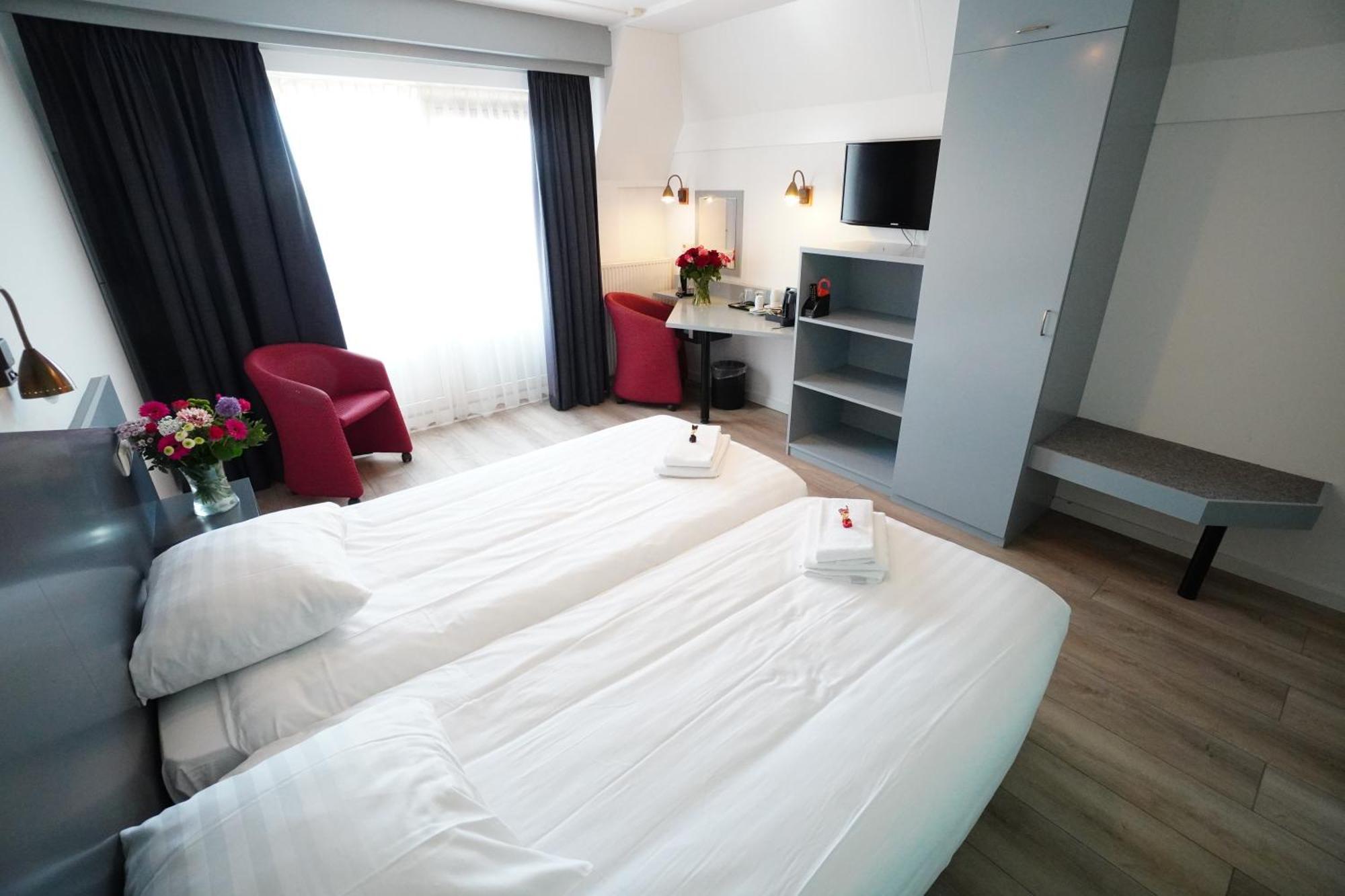 Hotel Den Burg - Digital Access Room photo